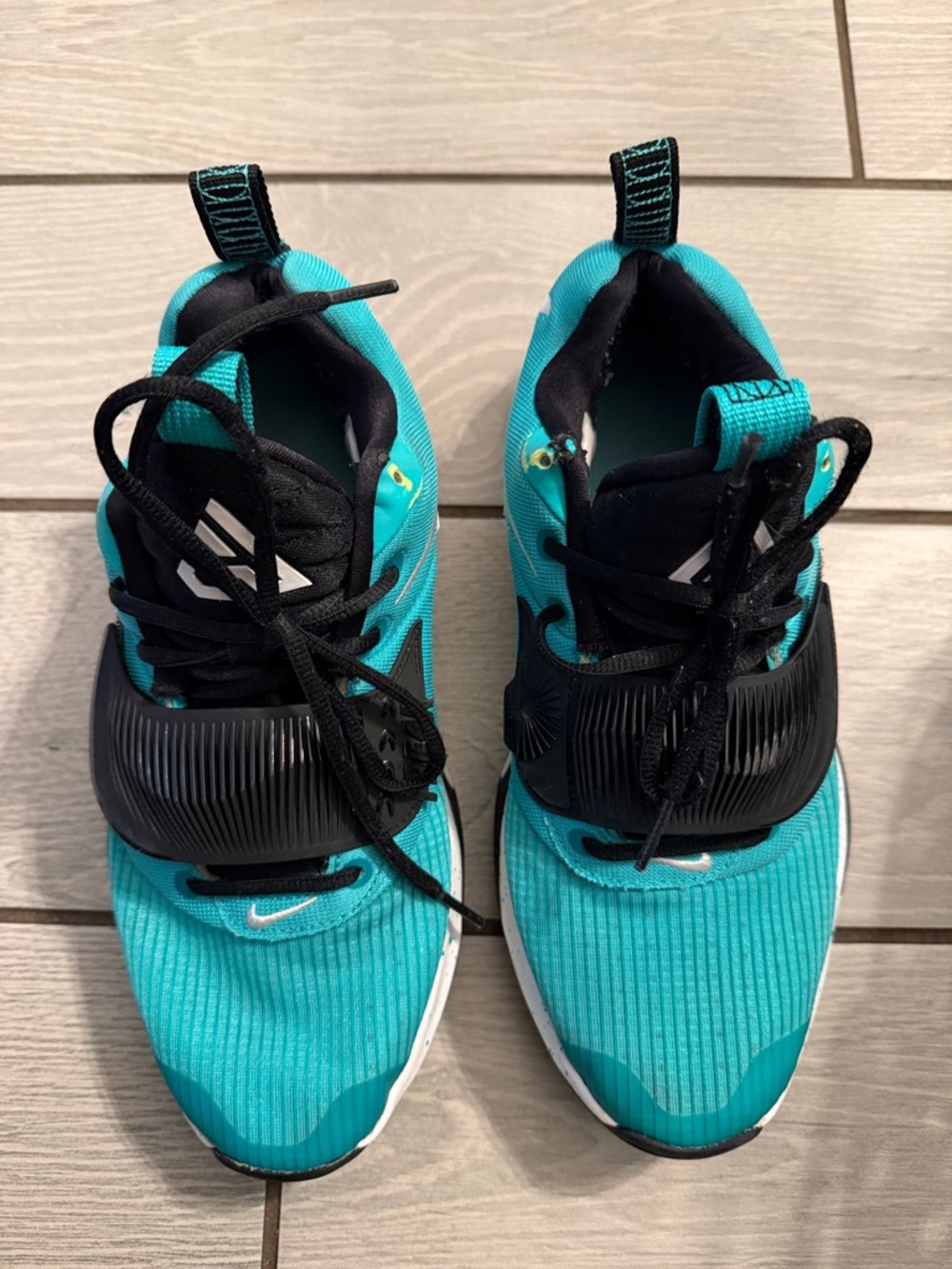 Nike Zoom Freak 3 “Clear Jade” Basketball Shoes Men’s Size 9